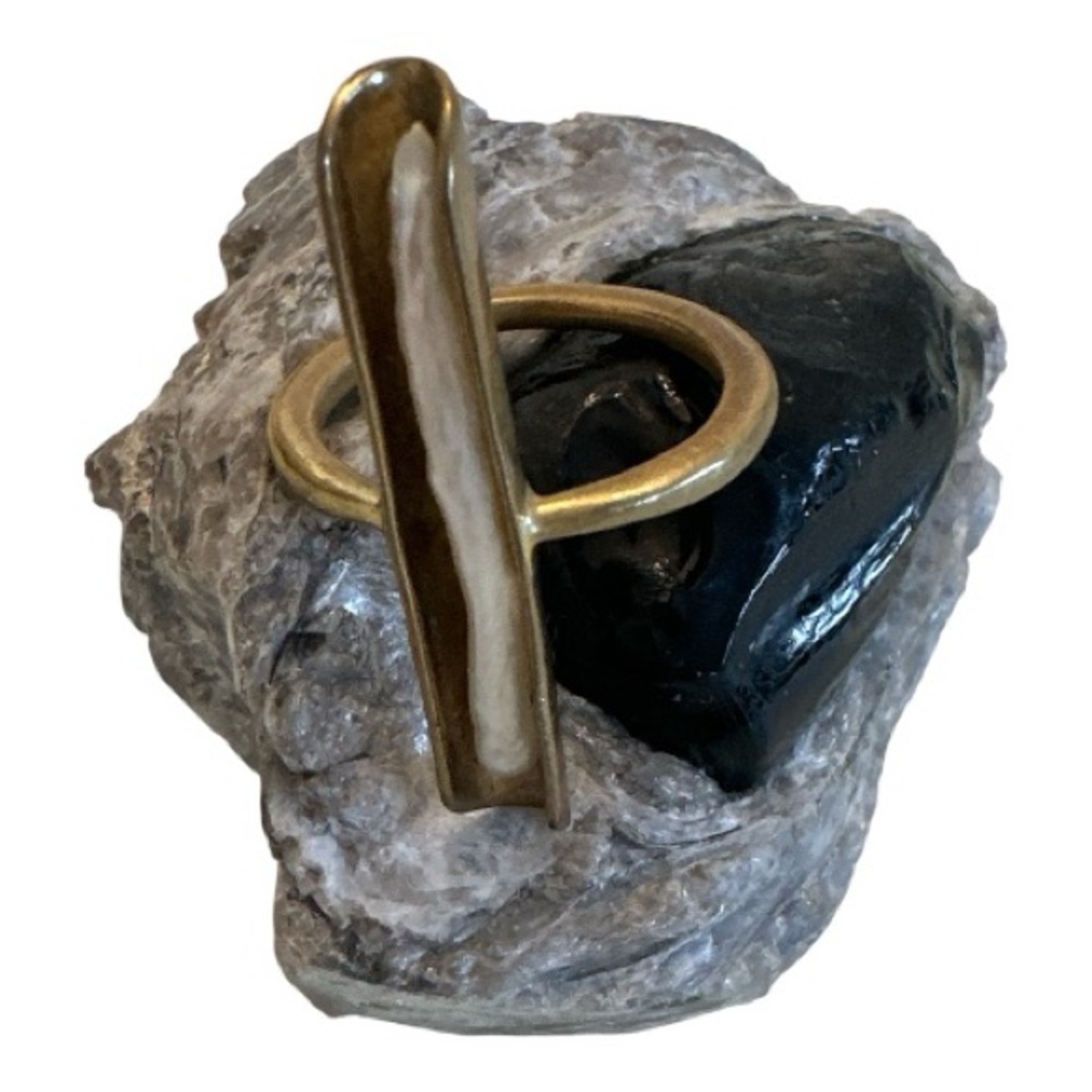 Artisan | Stunning Freshwater Stick Pearl Brass Ring | Size 8.5